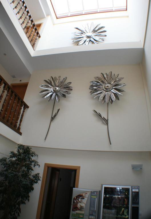 Hostal Margarita La Línea de la Concepción 外观 照片